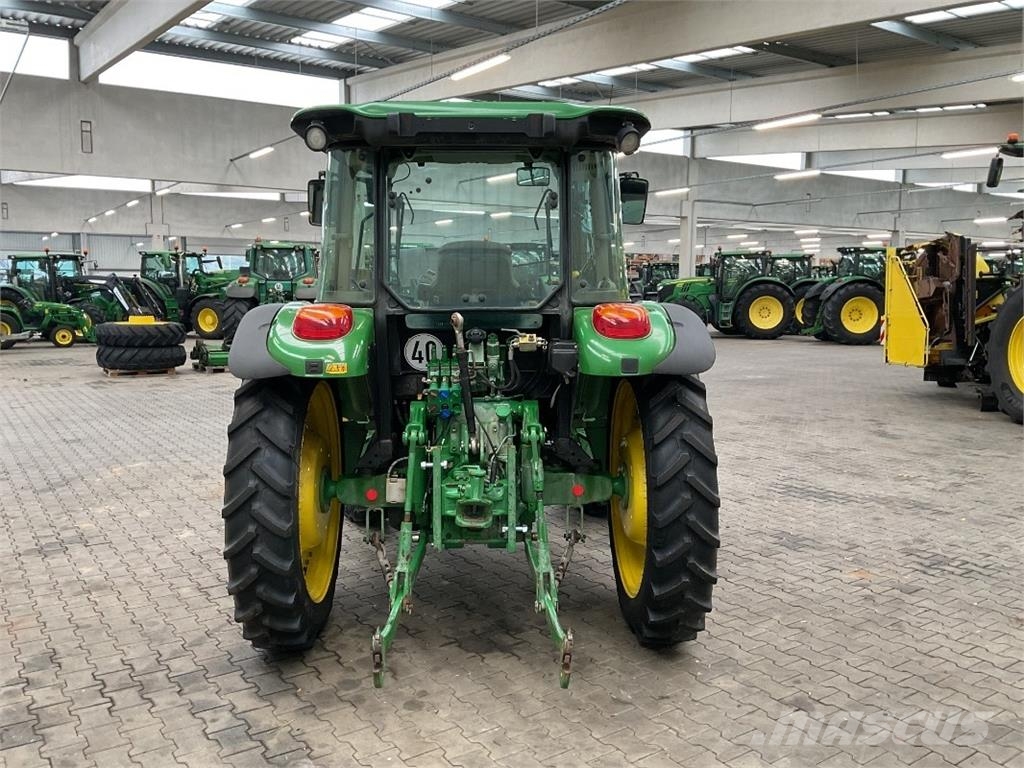 John Deere 5090R Τρακτέρ