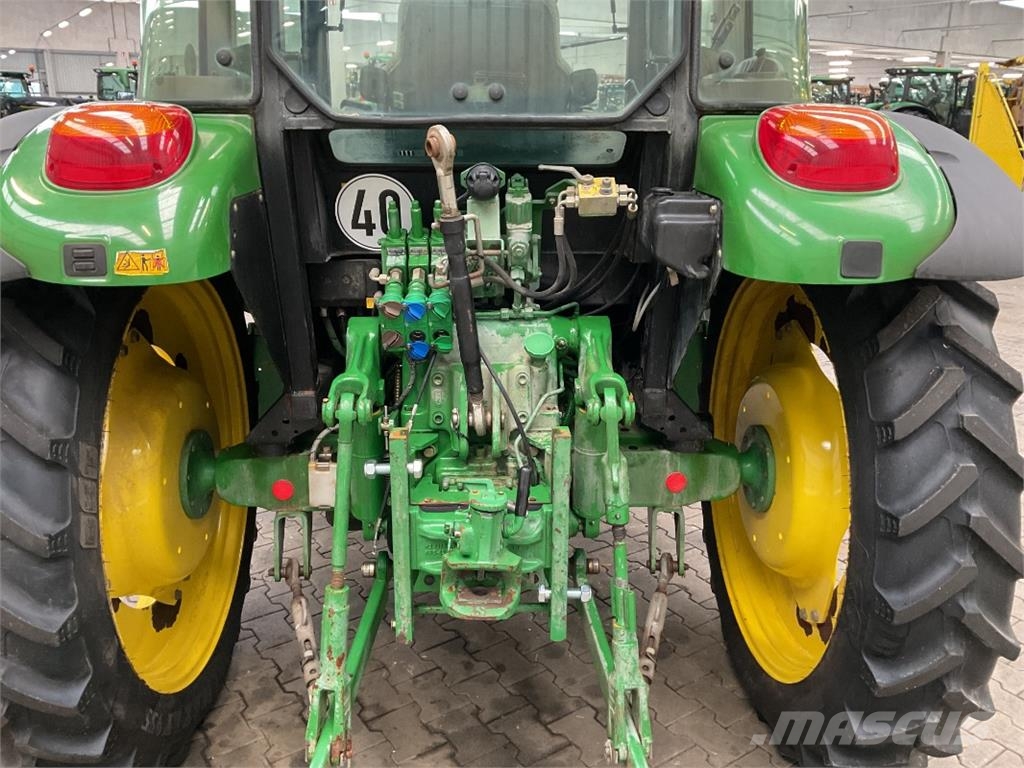 John Deere 5090R Τρακτέρ