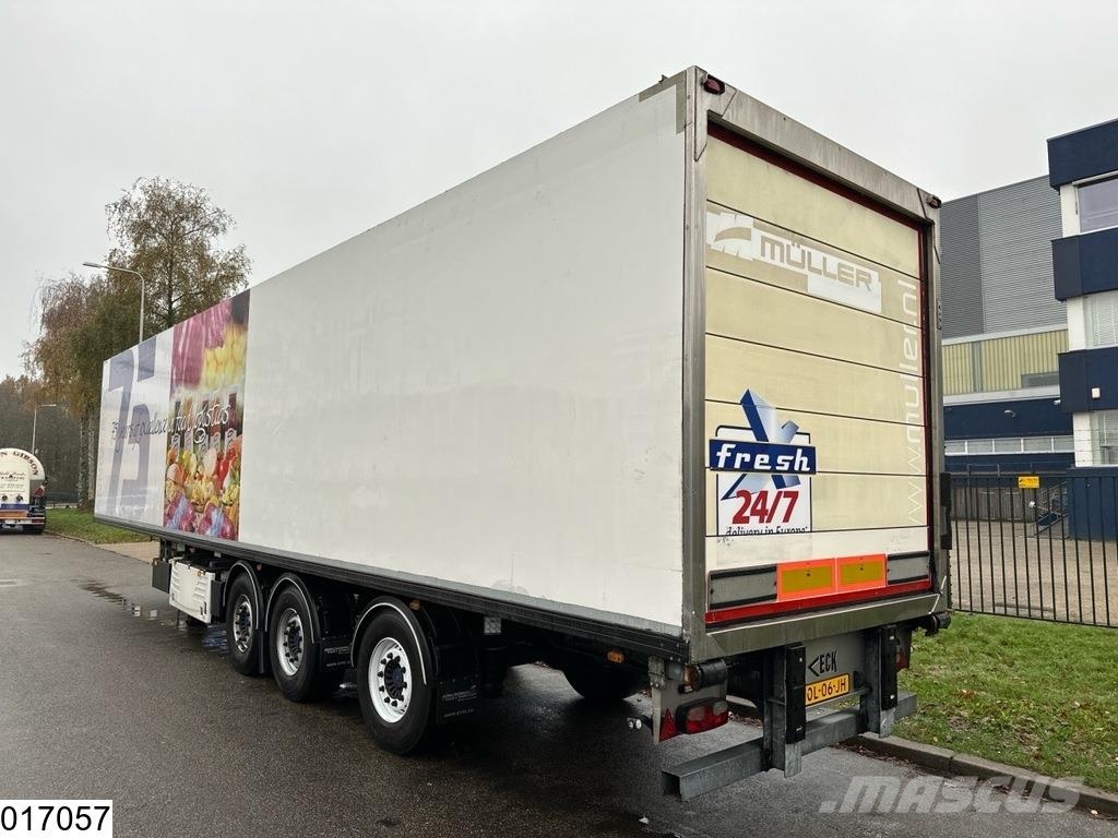 Van Eck Koel vries Mitsubishi Frigofrik çekiciler