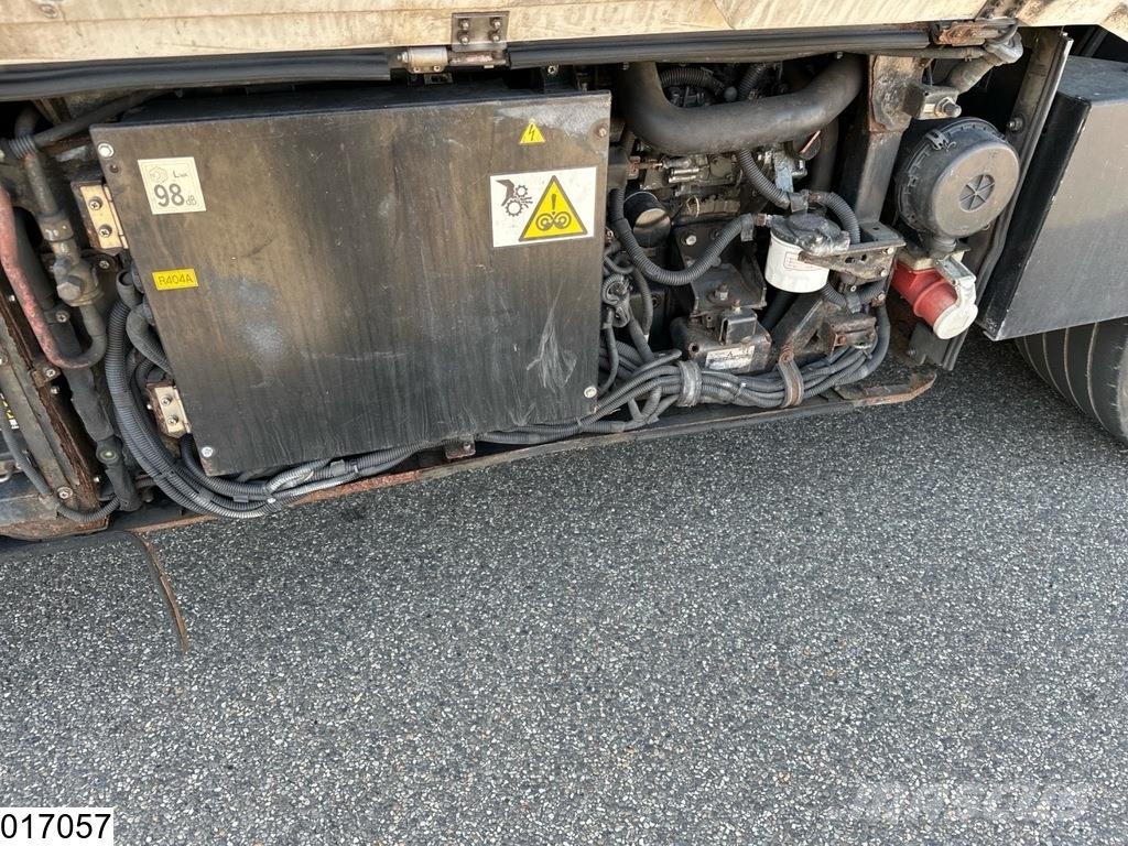 Van Eck Koel vries Mitsubishi Frigofrik çekiciler