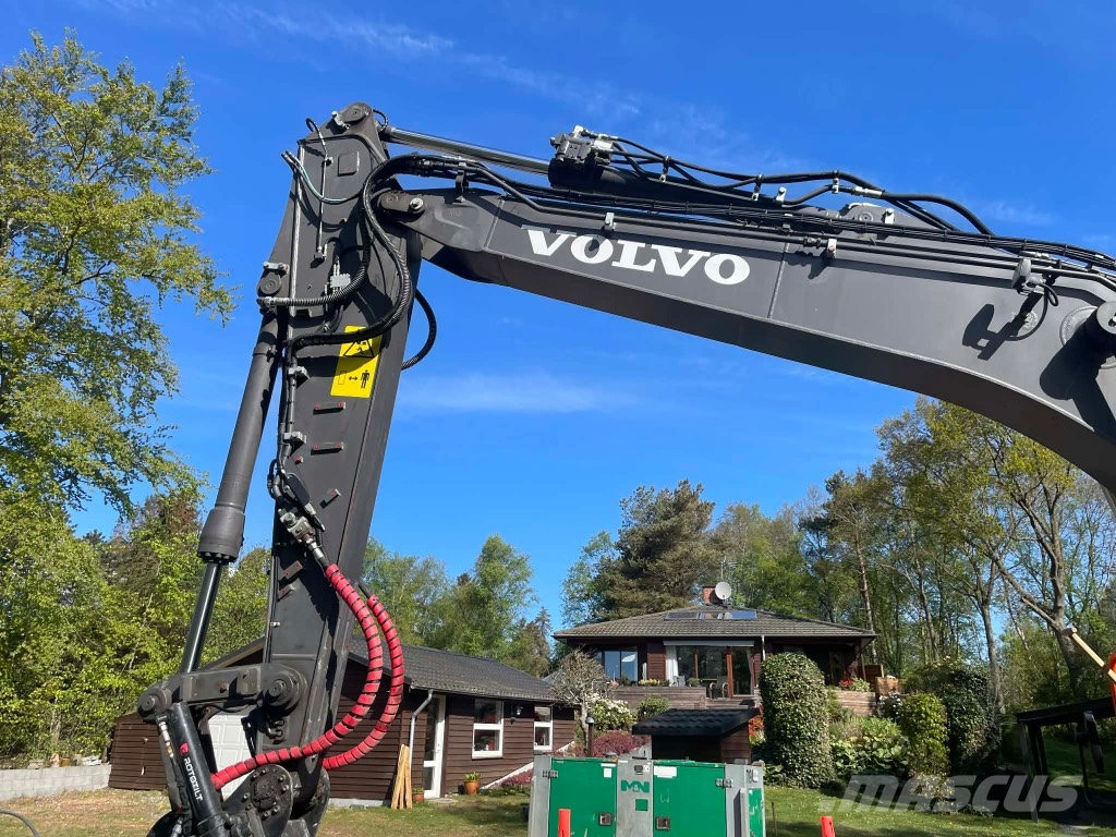Volvo EC 140 E Excavadoras sobre orugas