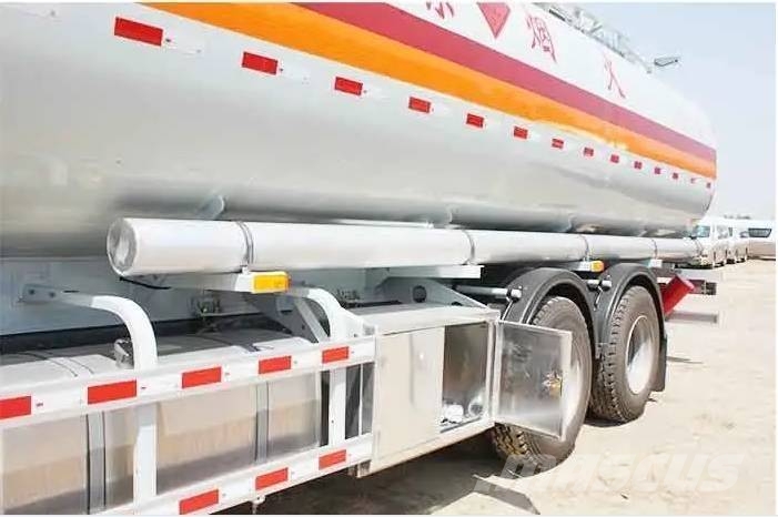 Howo 12 Wheeler Oil Tanker Trucks Kamioni cisterne