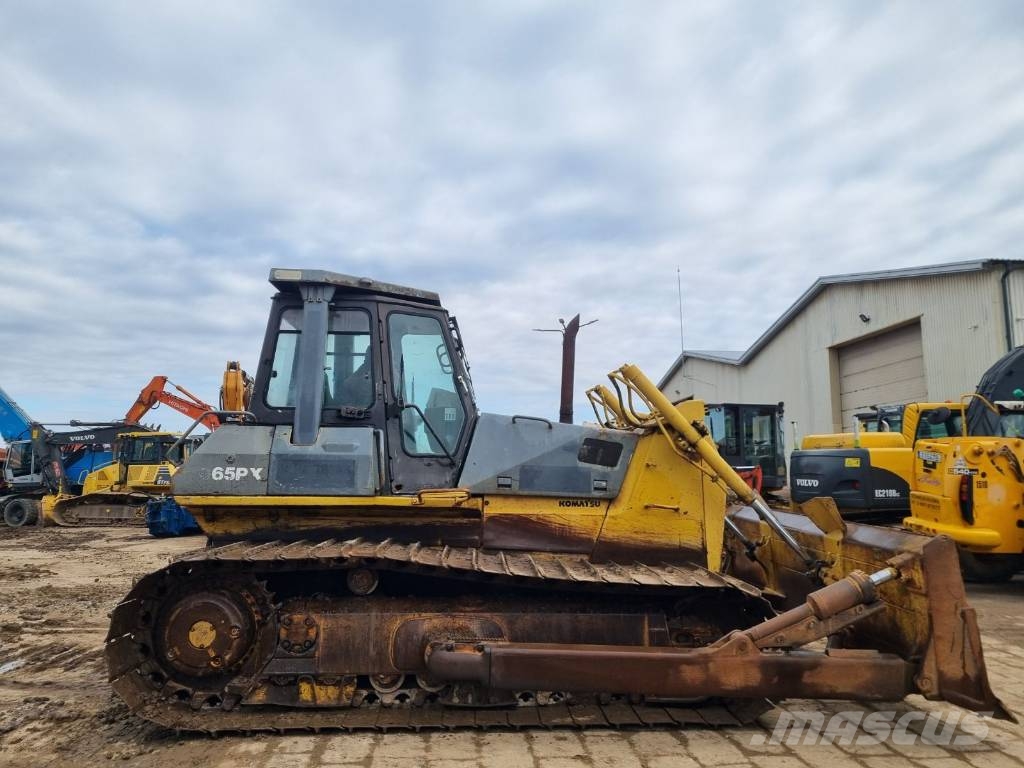 Komatsu D 65 PX-12 Crawler dozers