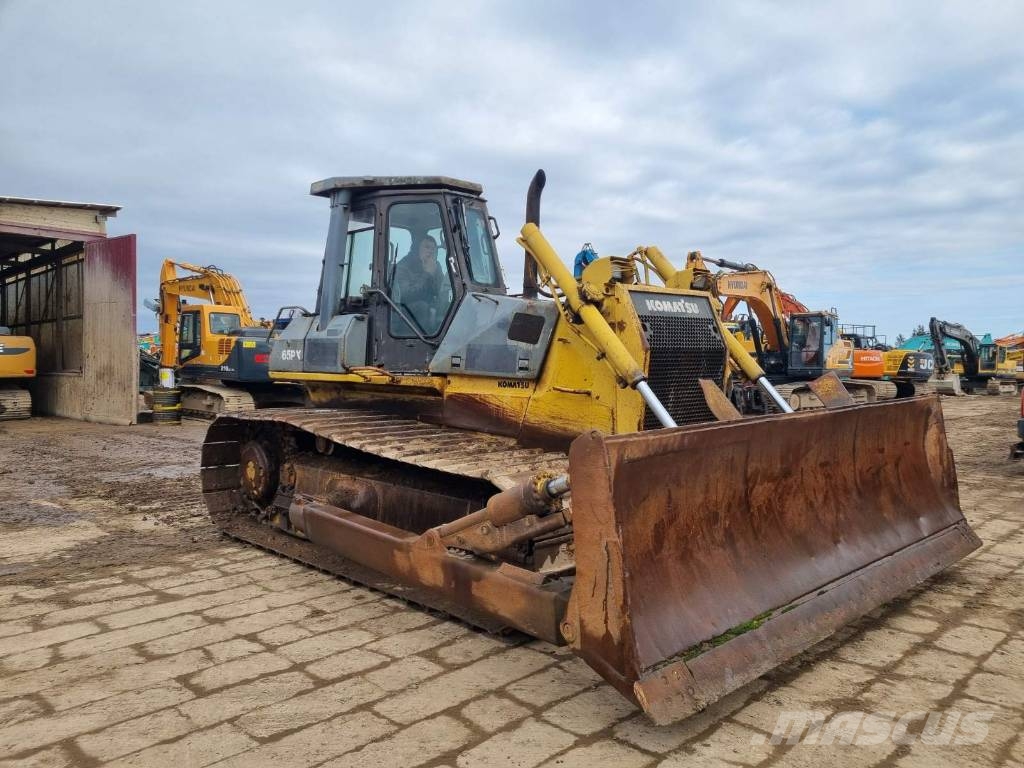 Komatsu D 65 PX-12 Crawler dozers