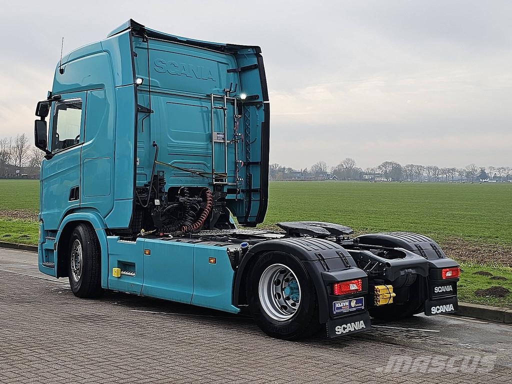 Scania R450 RETARDER SKIRTS وحدات الجر