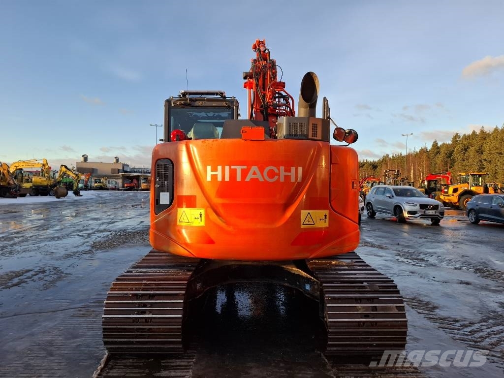 Hitachi ZX 135 US-6/ Materiaalikoura, Rasvari, Lämmitin 履带挖掘机