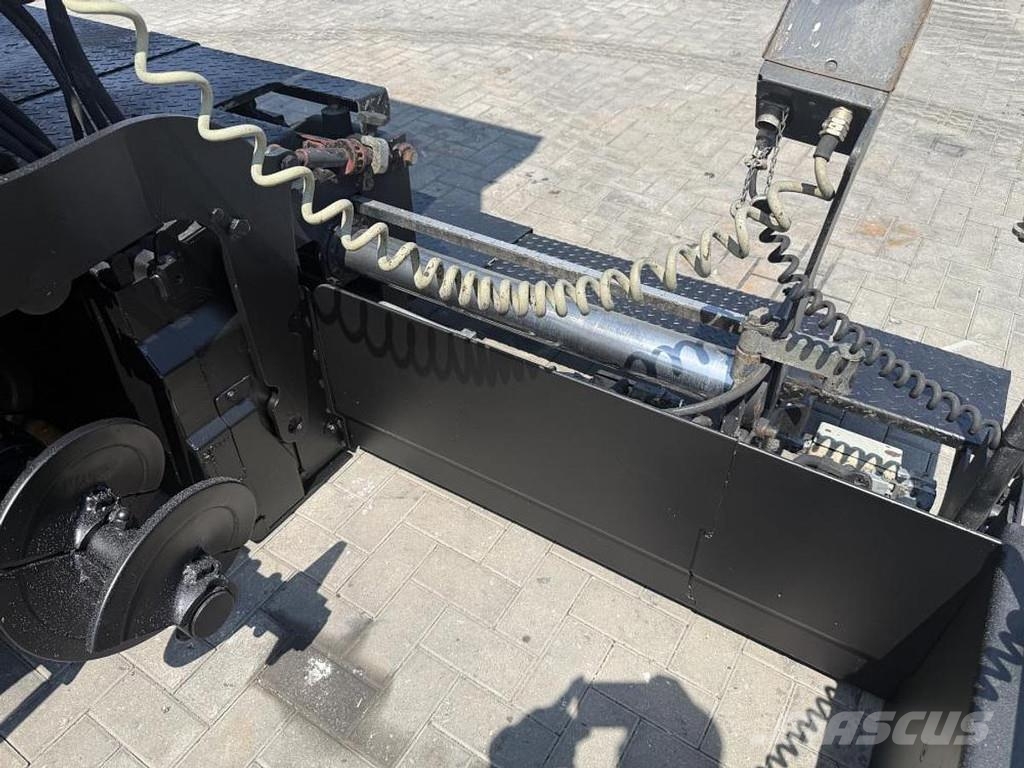 Demag DF 65C Машини за асфалт