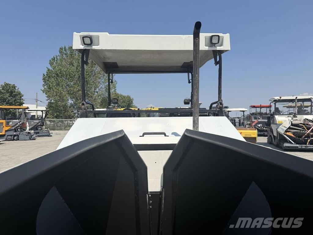 Demag DF 65C Машини за асфалт