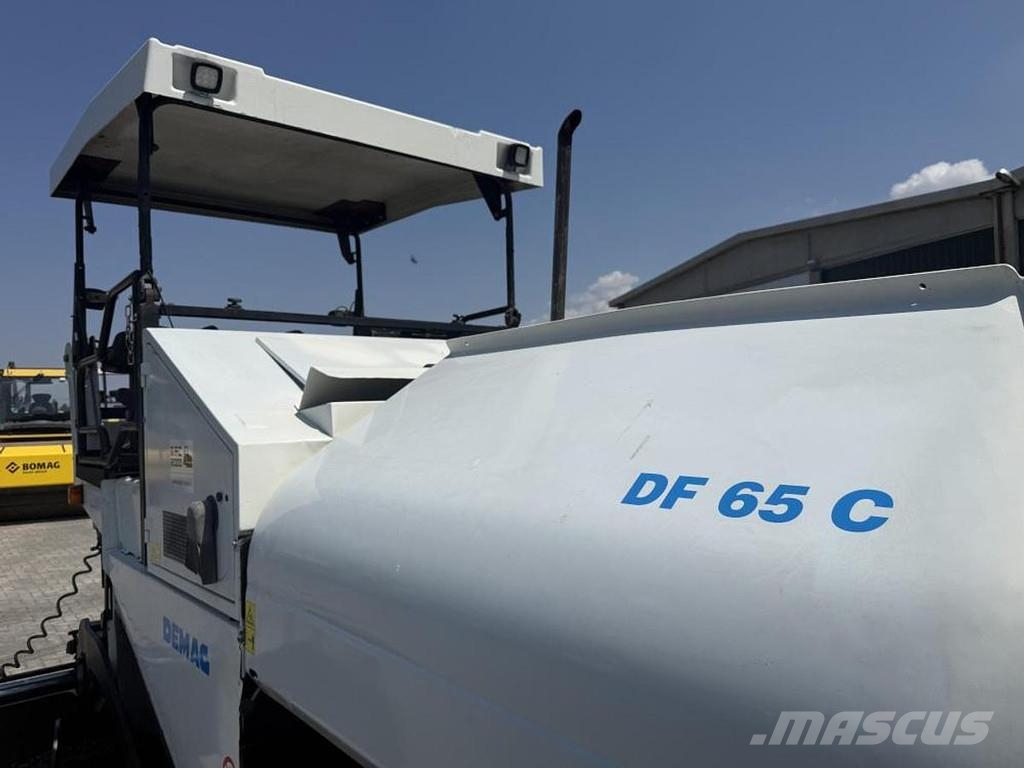 Demag DF 65C Машини за асфалт