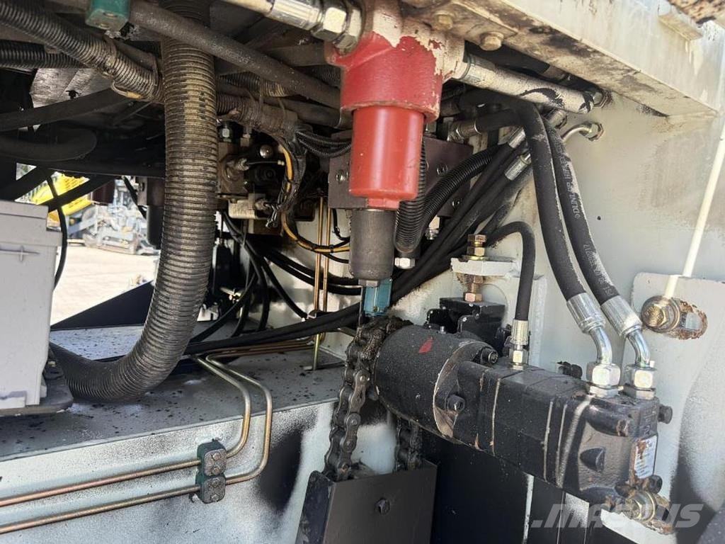 Demag DF 65C Машини за асфалт