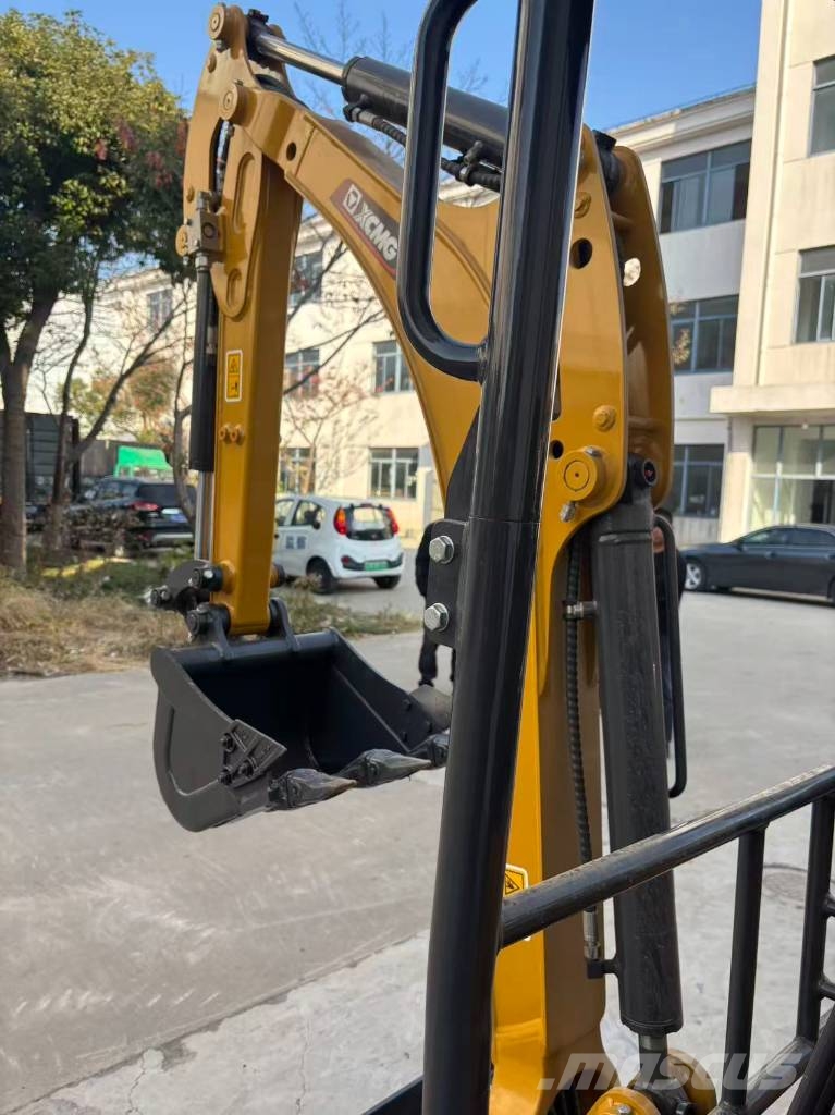 XCMG XE 17 U 履带挖掘机