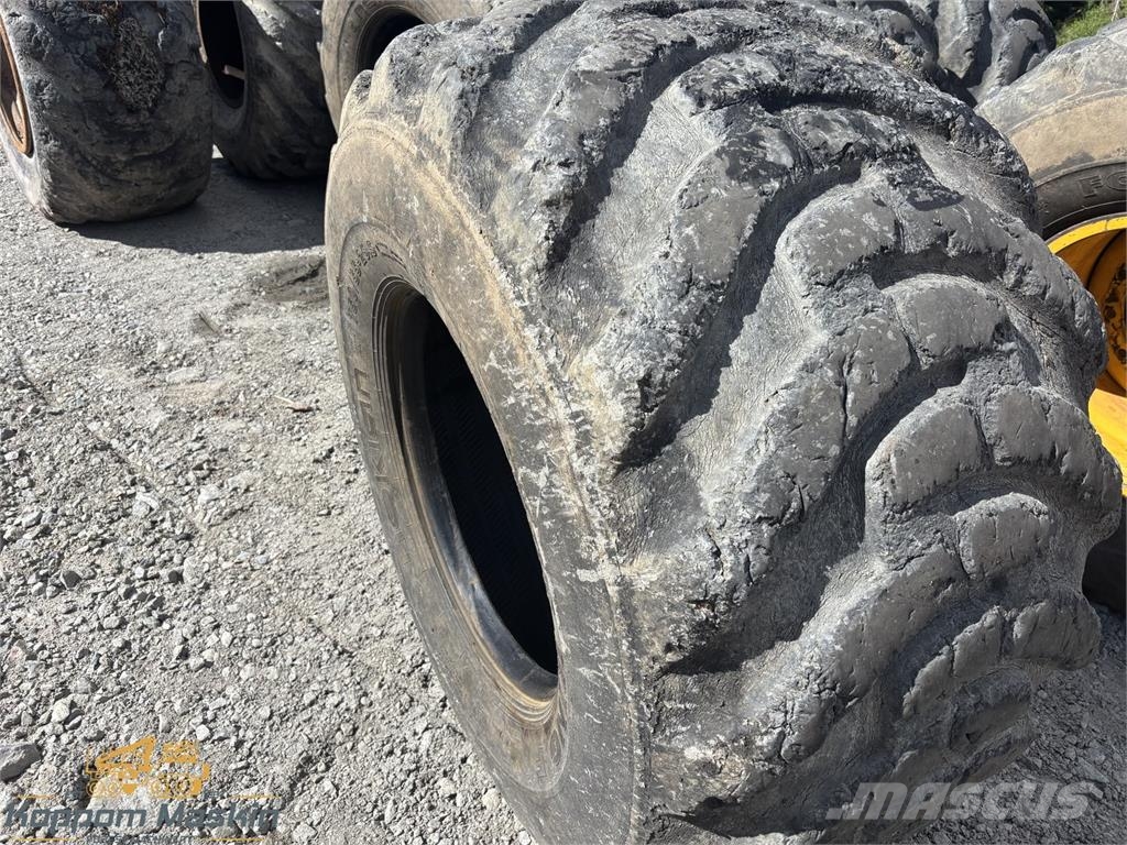 Nokian Fkf 750/55x26,5 Used/Beg Tyres, wheels and rims