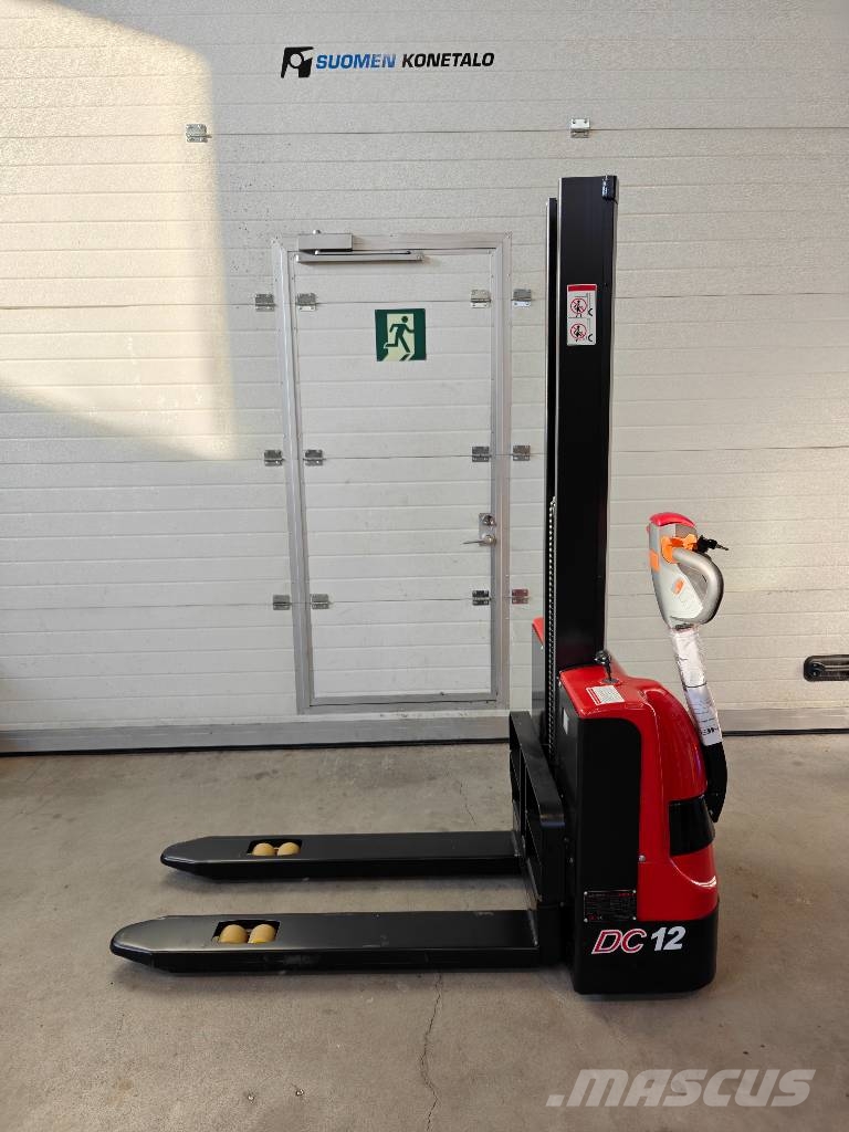 Heli CDD12JD Pinontavaunu 行走控制式堆積機