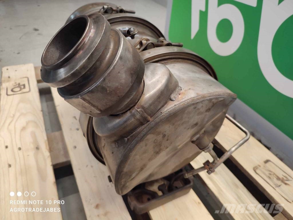 John Deere 6155R (RE568192) DPF Motorok