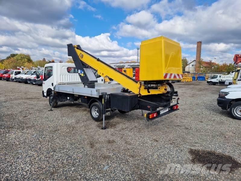 Renault Maxity Movex TLR15 - 14,2m, 230kg Auto korpe
