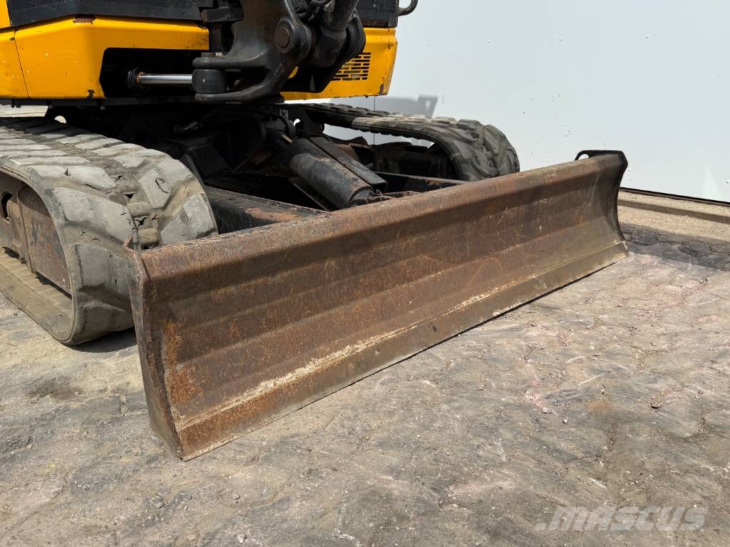 JCB 48Z-1 - Hammer Lines / Quick Coupler Minigraafmachines < 7t
