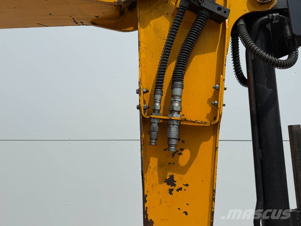 JCB 48Z-1 - Hammer Lines / Quick Coupler Minigraafmachines < 7t