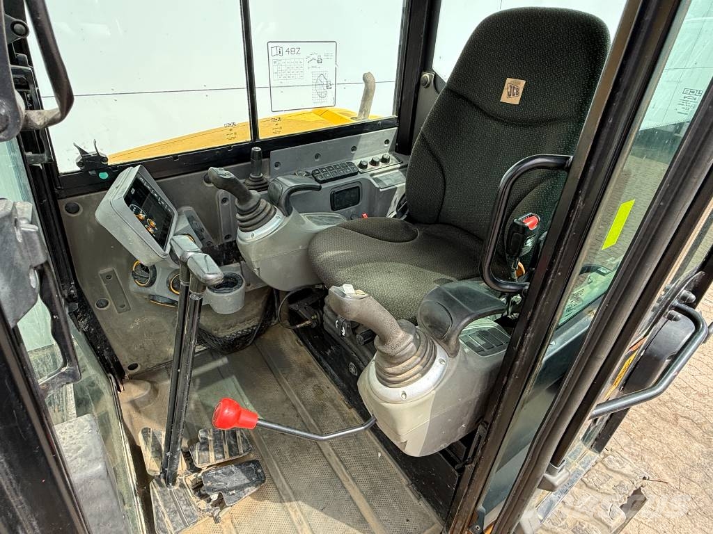 JCB 48Z-1 - Hammer Lines / Quick Coupler Minigraafmachines < 7t