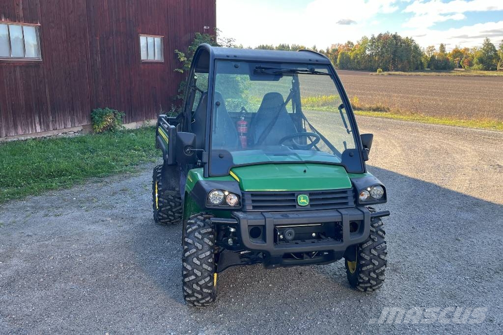John Deere XUV 855 M Gator UTV