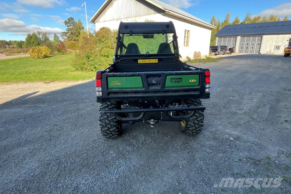 John Deere XUV 855 M Gator UTV