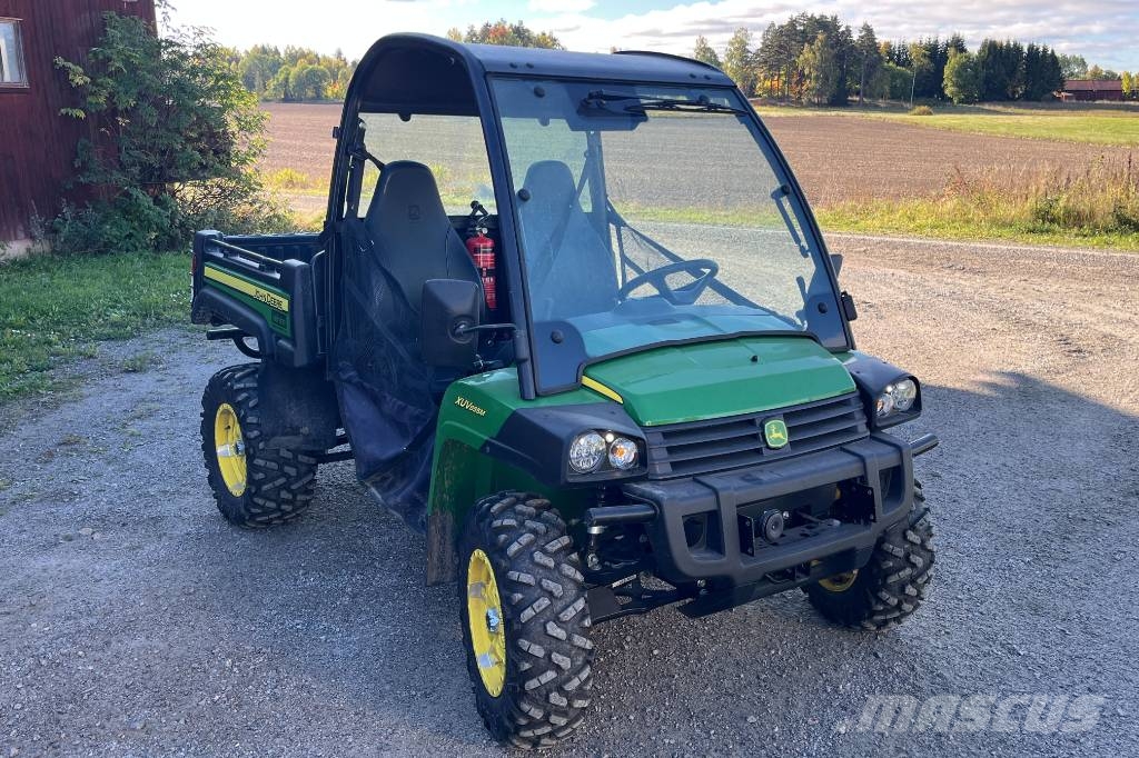 John Deere XUV 855 M Gator UTV