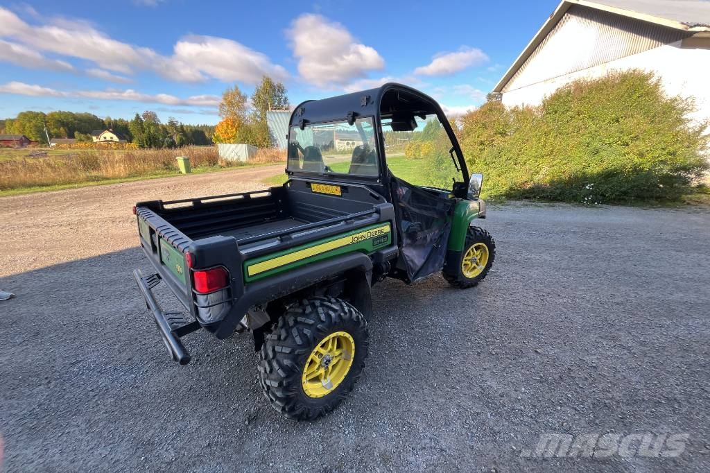 John Deere XUV 855 M Gator UTV