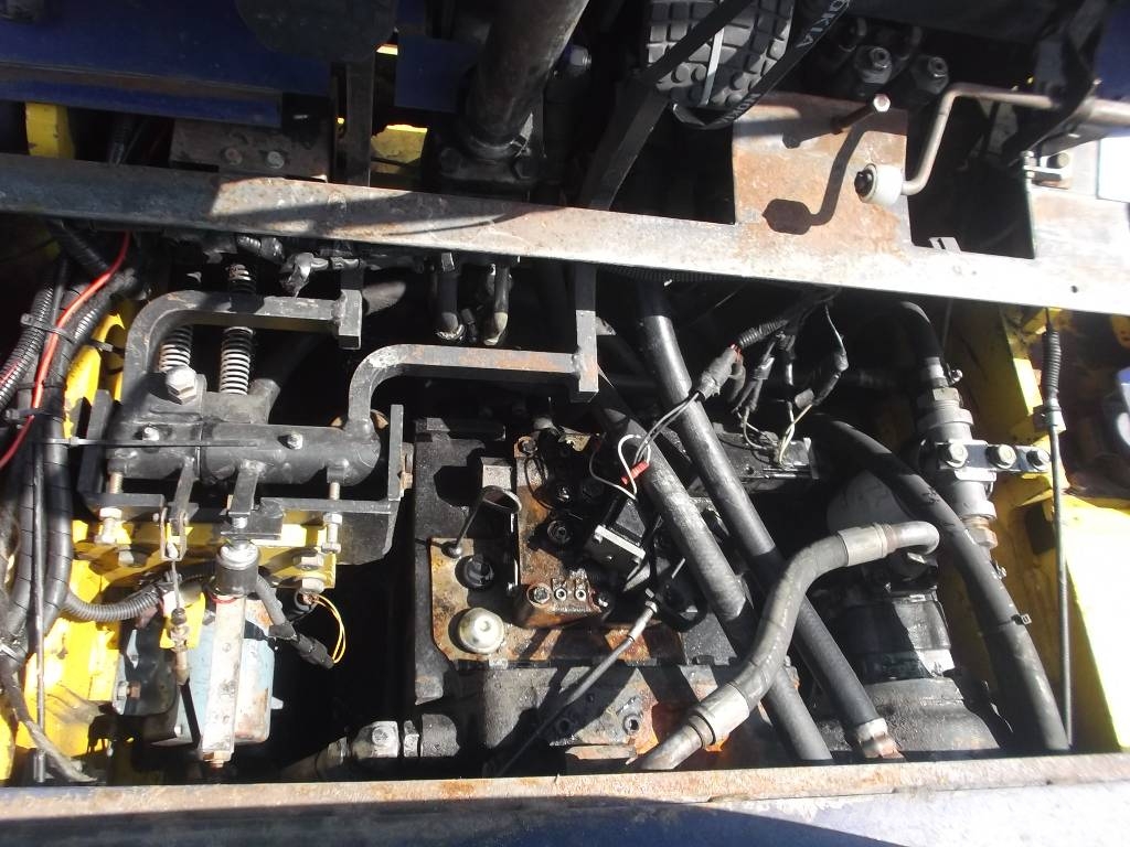 Komatsu FD70T-7 LEO V-3659 IO Camiones diesel
