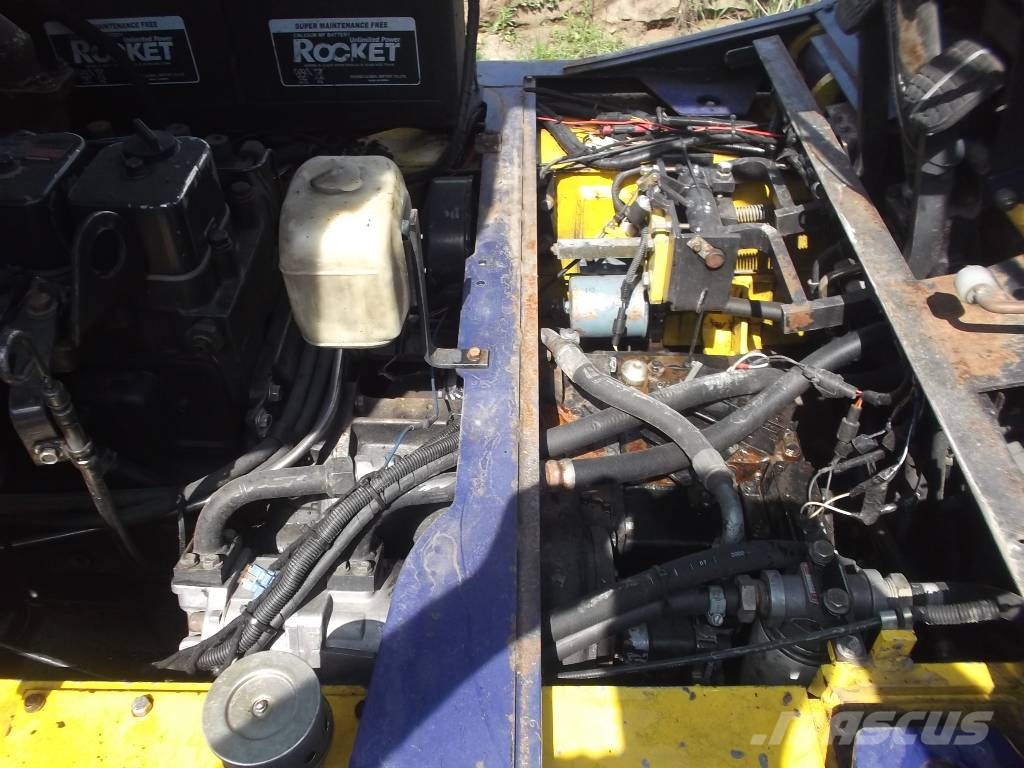 Komatsu FD70T-7 LEO V-3659 IO Camiones diesel
