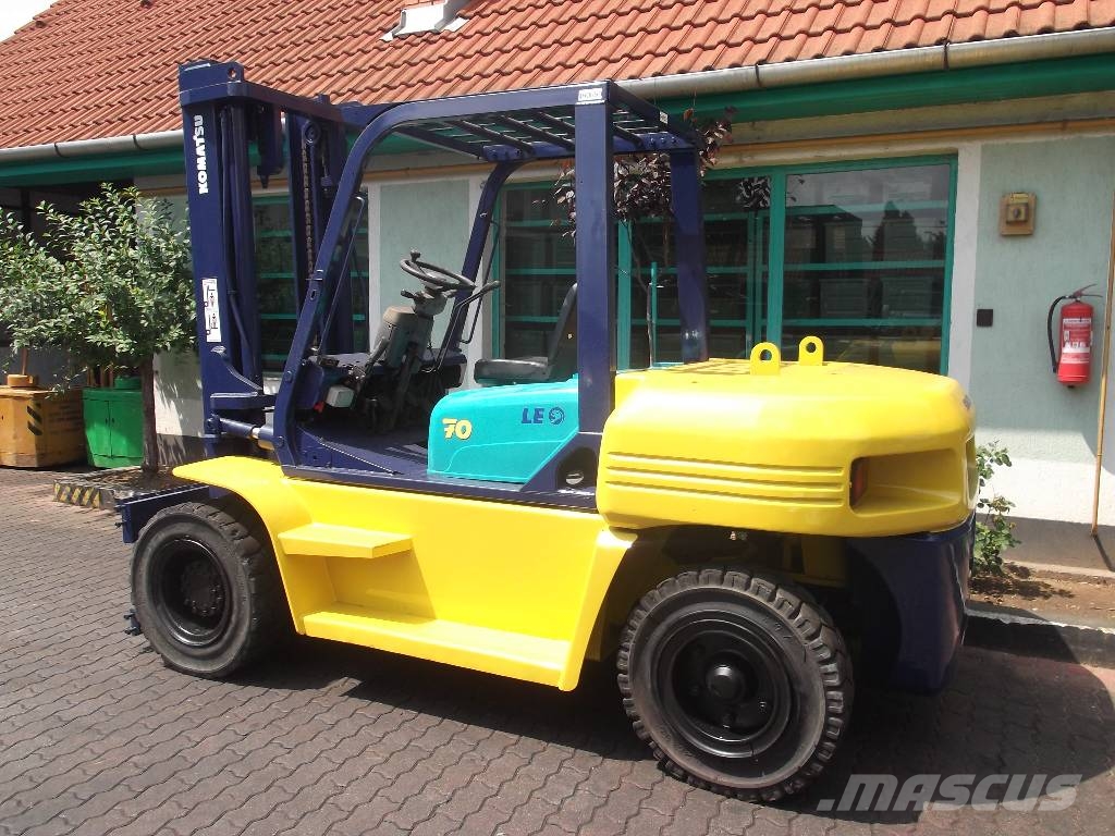 Komatsu FD70T-7 LEO V-3659 IO Camiones diesel