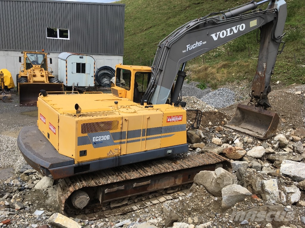 Volvo Akerman EC 230B Bandgrävare