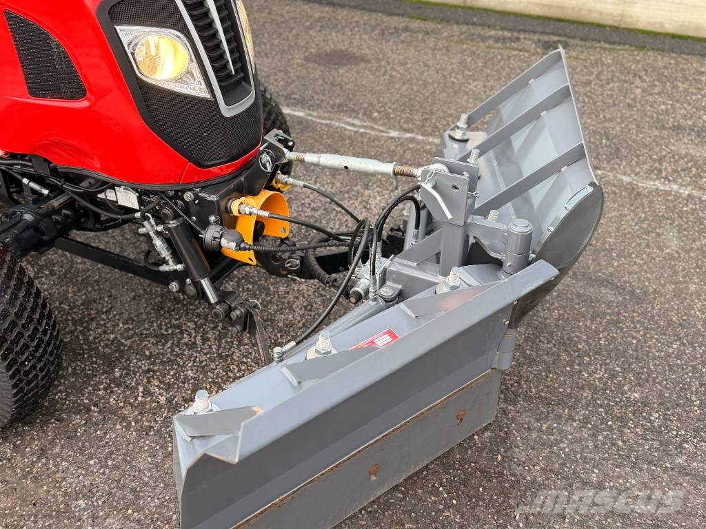 Shibaura SB50HC Kompakttraktor Demokörd Tractores compactos