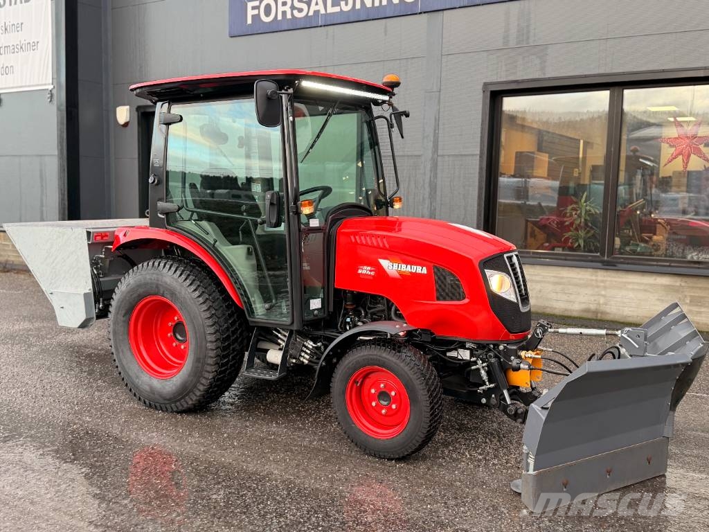 Shibaura SB50HC Kompakttraktor Demokörd Tractores compactos