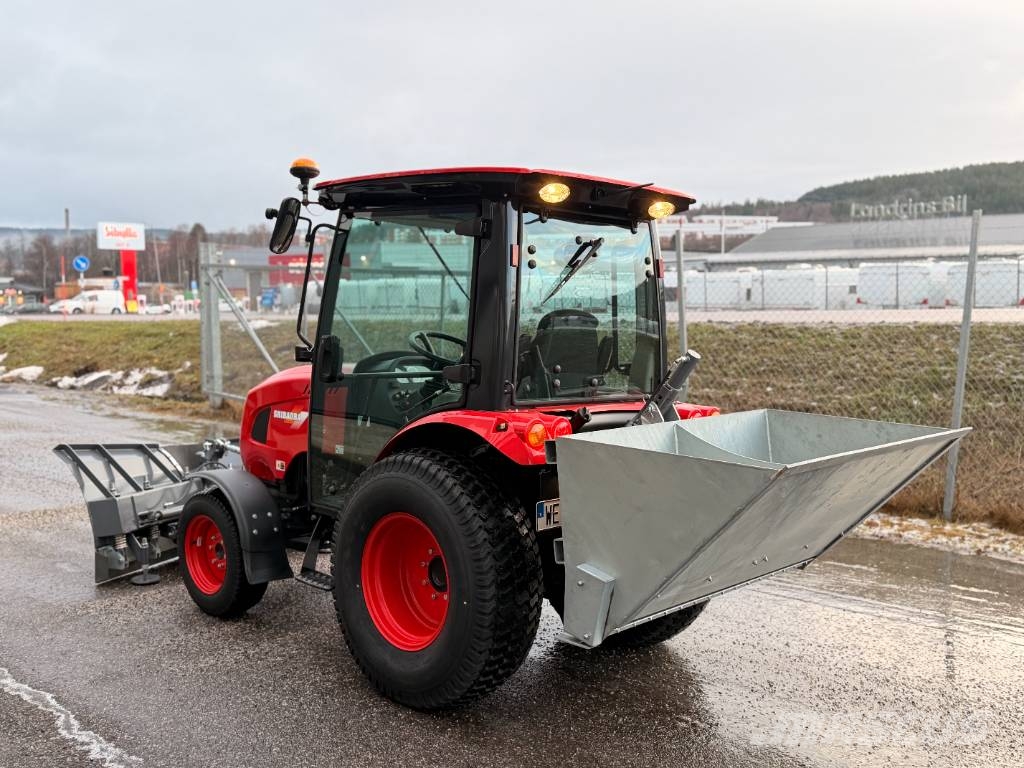 Shibaura SB50HC Kompakttraktor Demokörd Tractores compactos