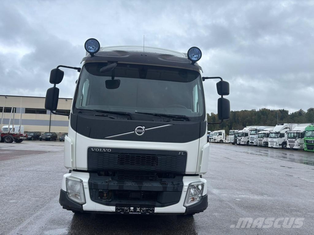 Volvo FL280 4x2 EURO6 + HEATING BOX 9500mm Furgons