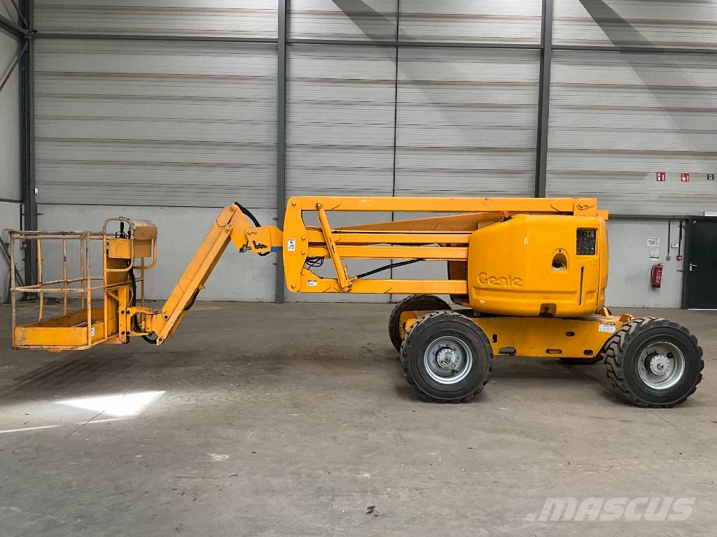 Genie Z 45/25 J Iseliikuvad poomtõstukid