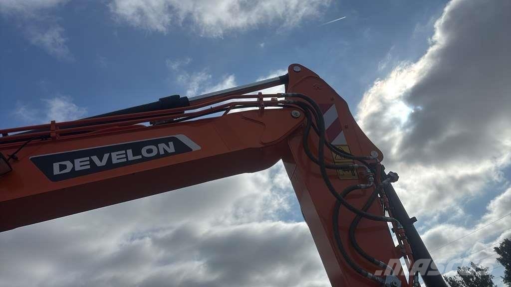 Doosan DX165W 特殊油圧ショベル