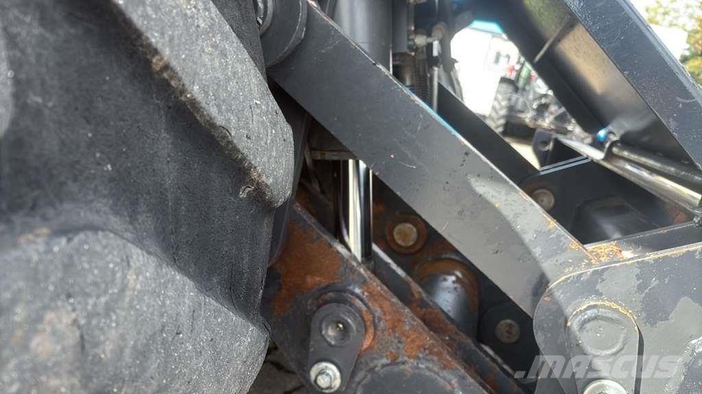 Doosan DX165W Polovni specijalni bageri