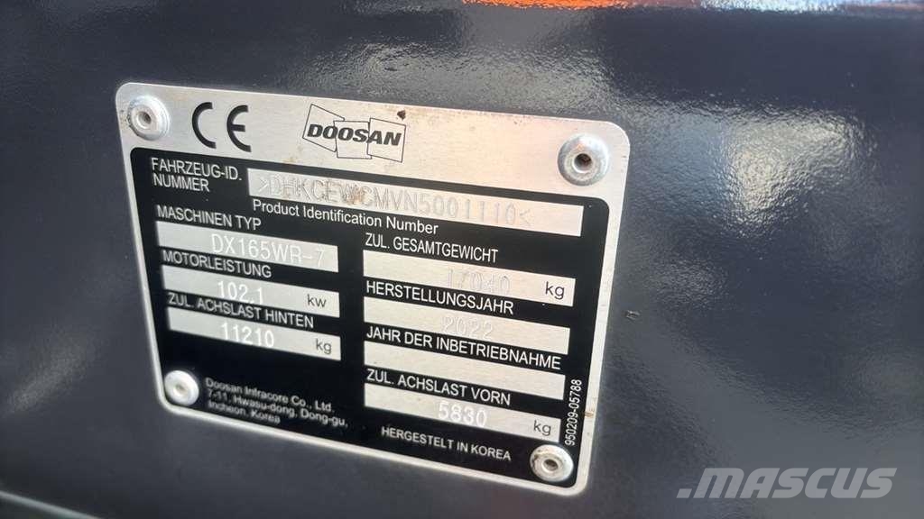 Doosan DX165W 特殊油圧ショベル