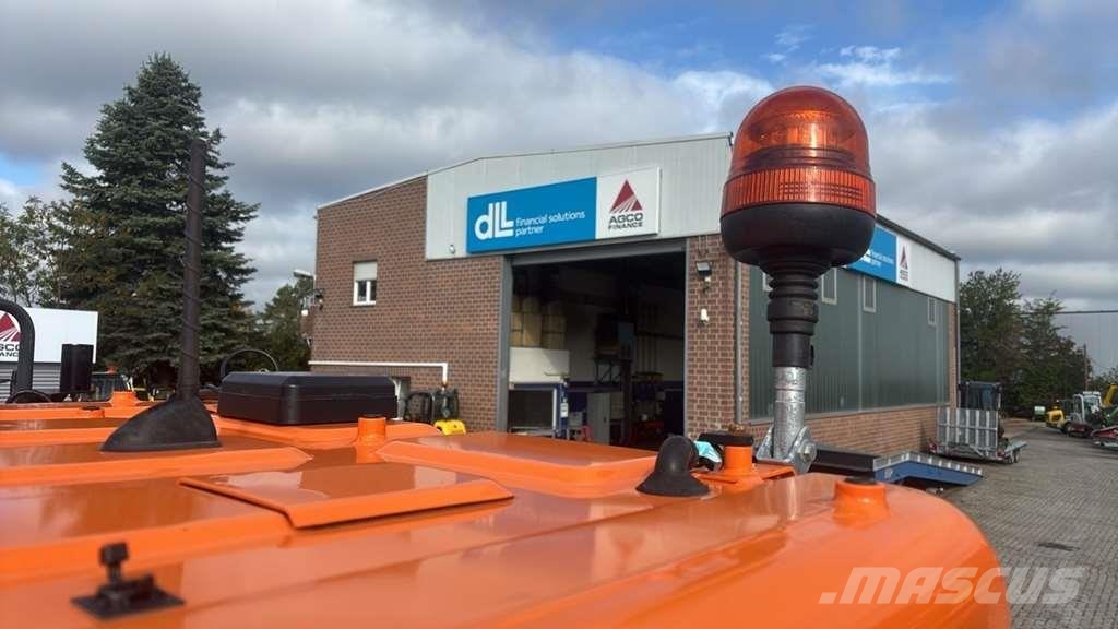 Doosan DX165W 特殊油圧ショベル