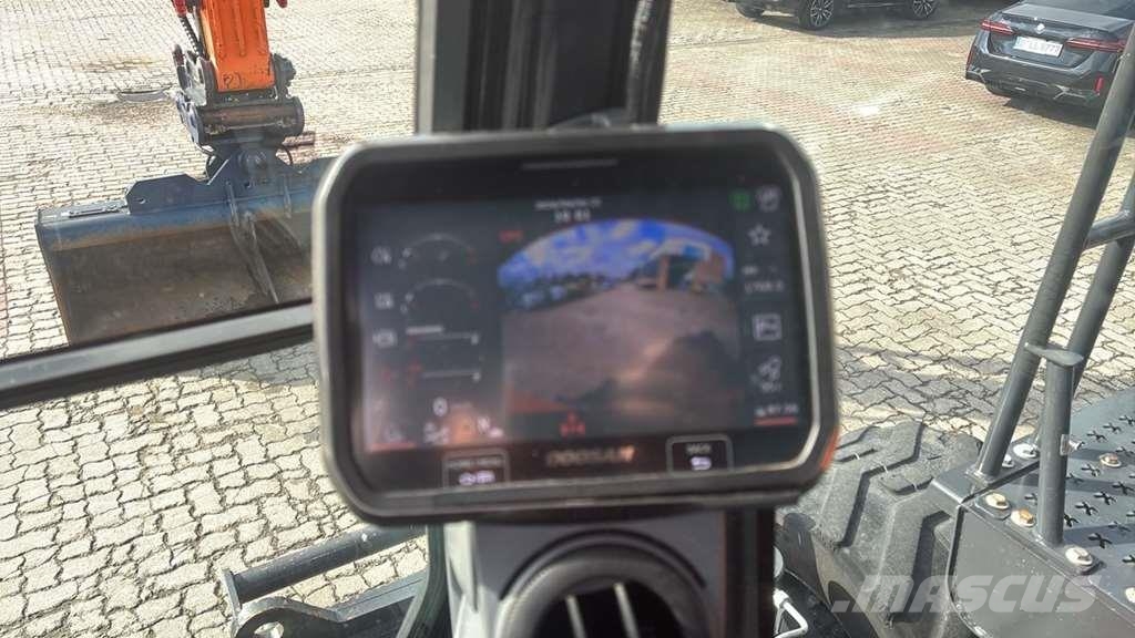 Doosan DX165W Polovni specijalni bageri