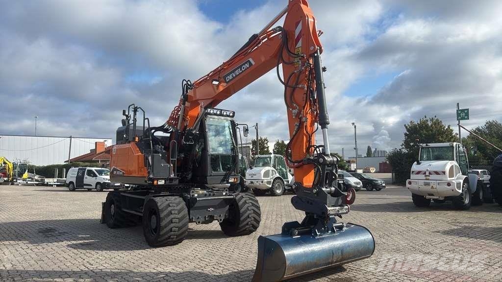 Doosan DX165W Spezialbagger