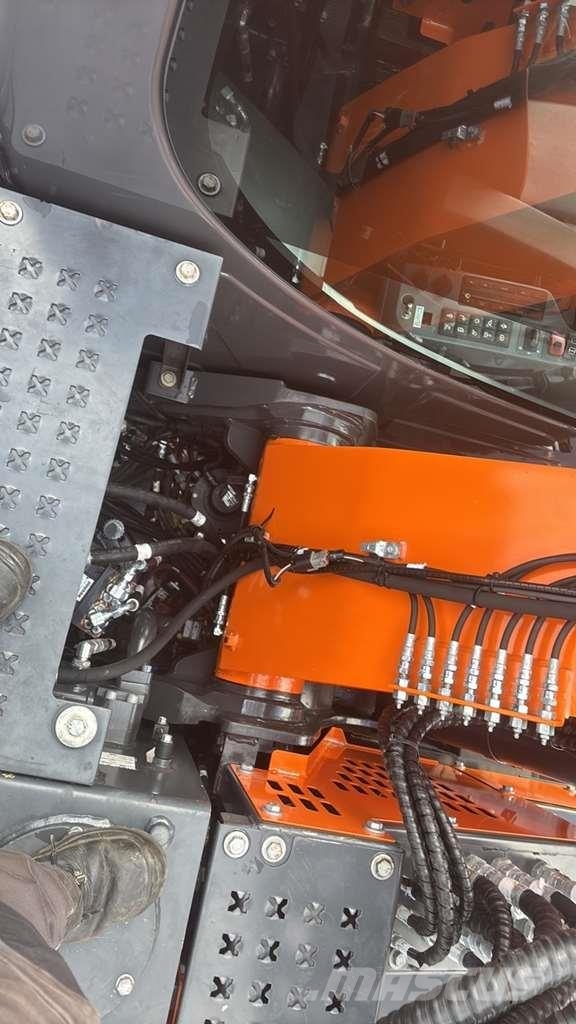 Doosan DX165W Polovni specijalni bageri