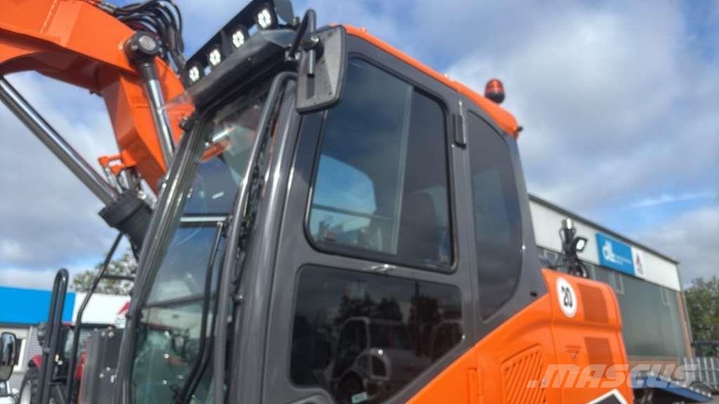 Doosan DX165W Spezialbagger