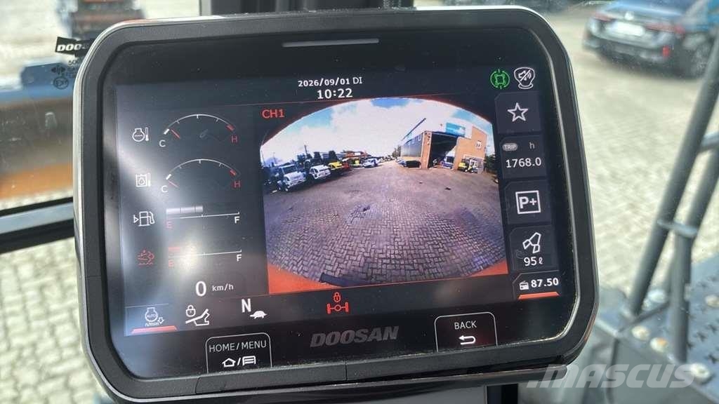 Doosan DX165W 特殊油圧ショベル