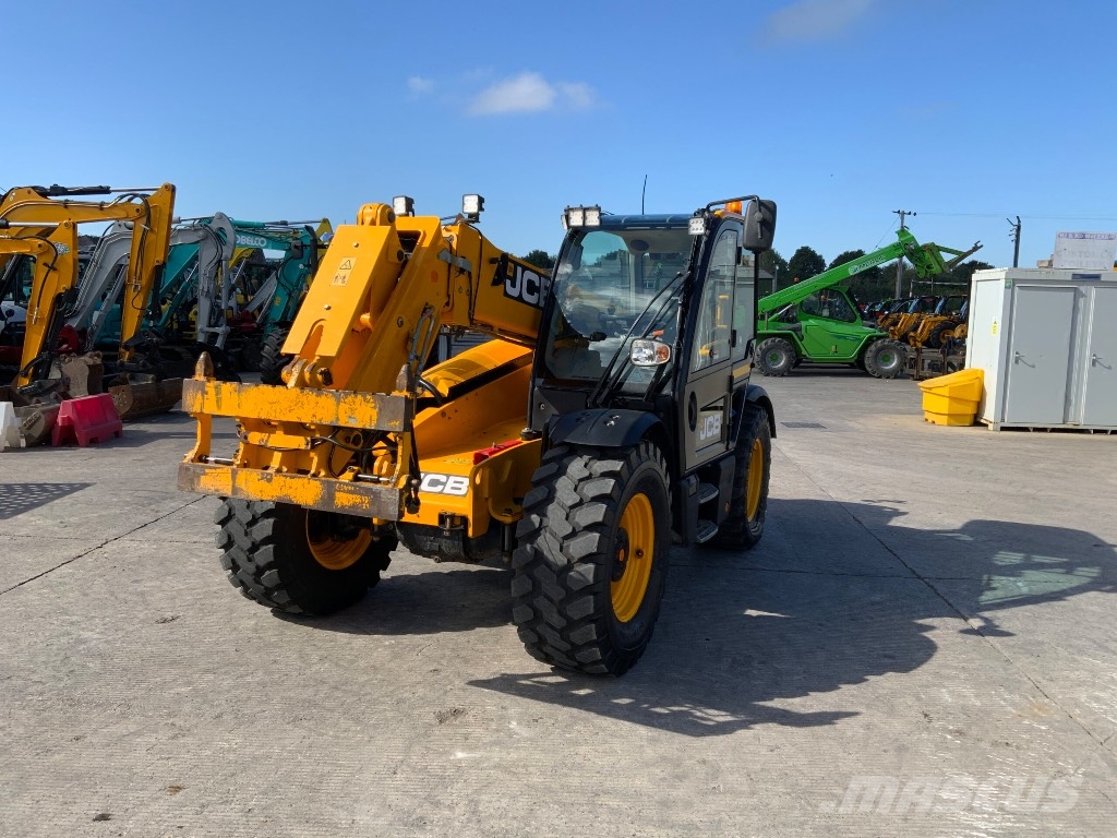 JCB 542-70 Agri Pro 農業用伸縮臂裝載機