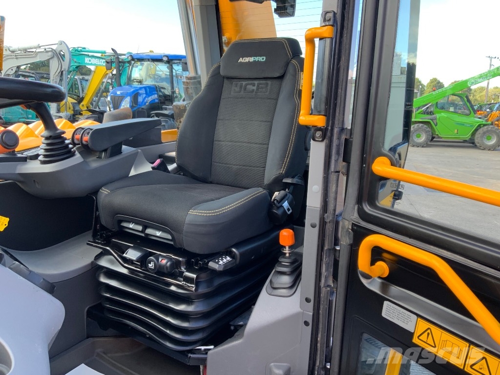 JCB 542-70 Agri Pro 農業用伸縮臂裝載機