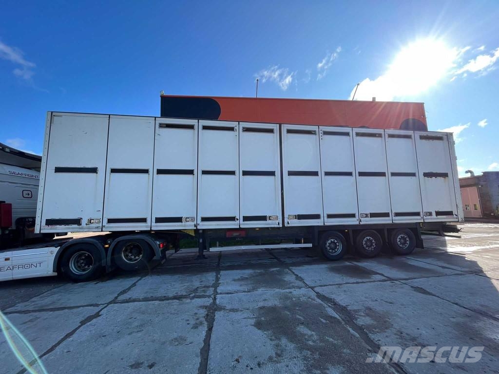 Schmitz Cargobull NKS SCB S3B BOX L=13682 mm Návěsy pro přepravu zvířat