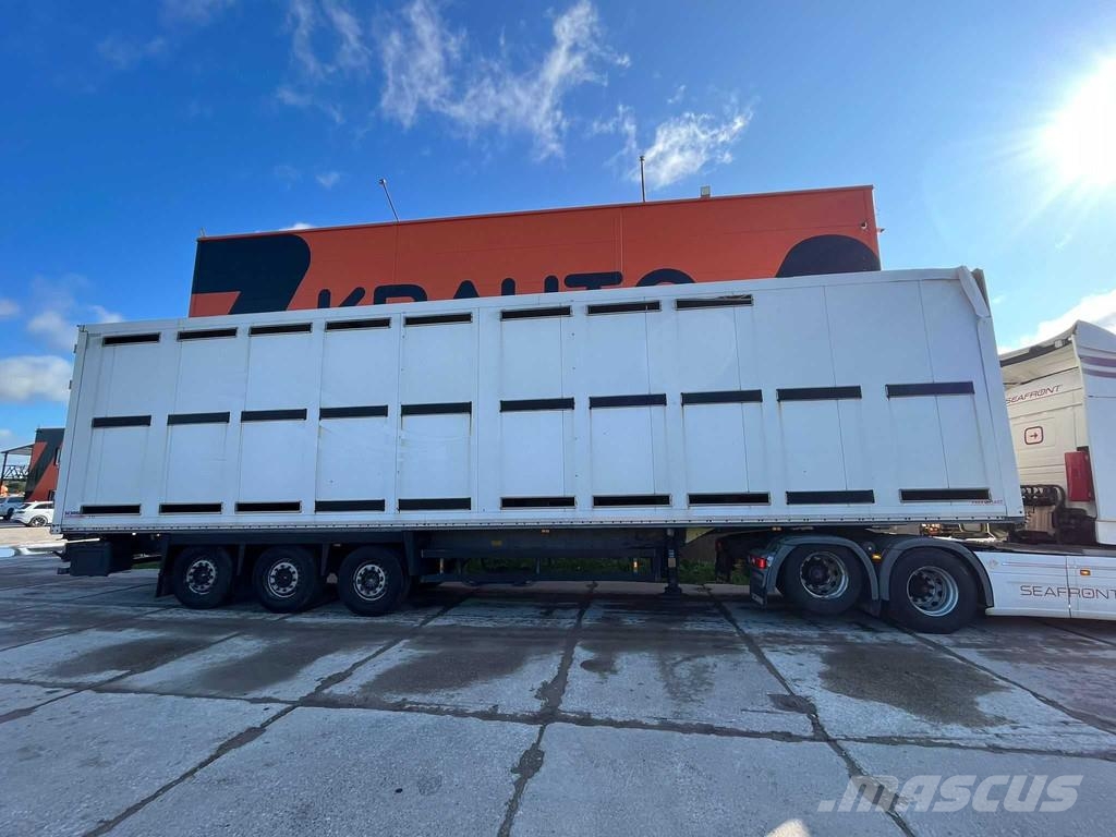 Schmitz Cargobull NKS SCB S3B BOX L=13682 mm Návěsy pro přepravu zvířat