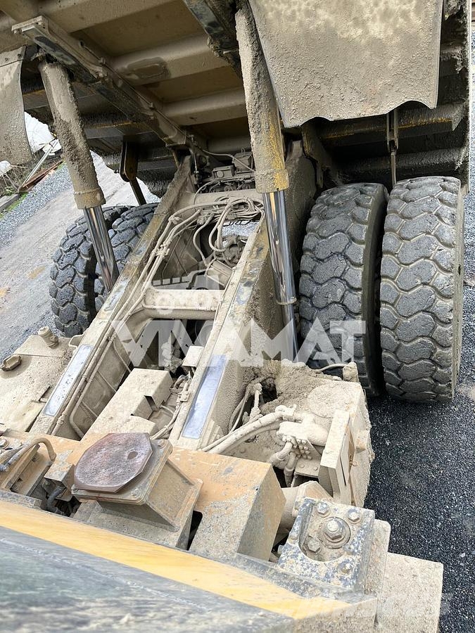 Komatsu HD405-7 ماكينات منفعة عامة