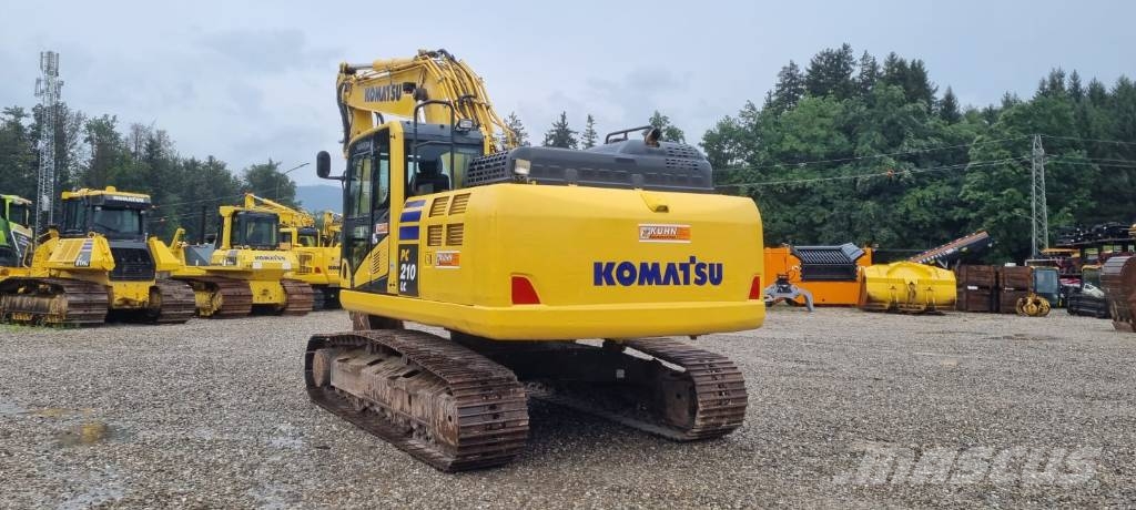 Komatsu PC 210 LC-11 حفارات زحافة